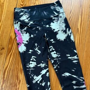 Noli leggings. Black with pink and tan. Medium.